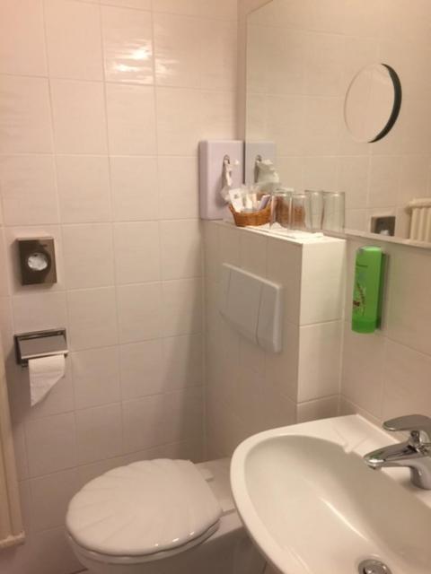 Hotel Adlerschanze - Housity