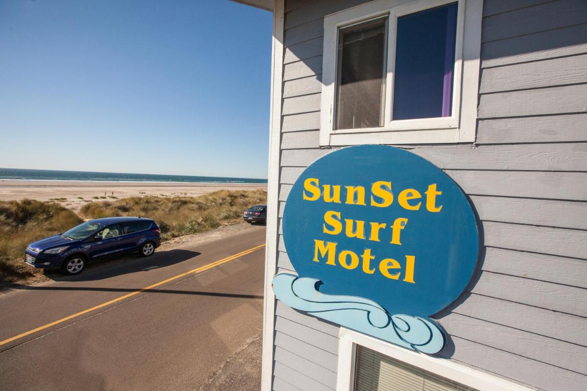 Sunset Surf Motel - Housity