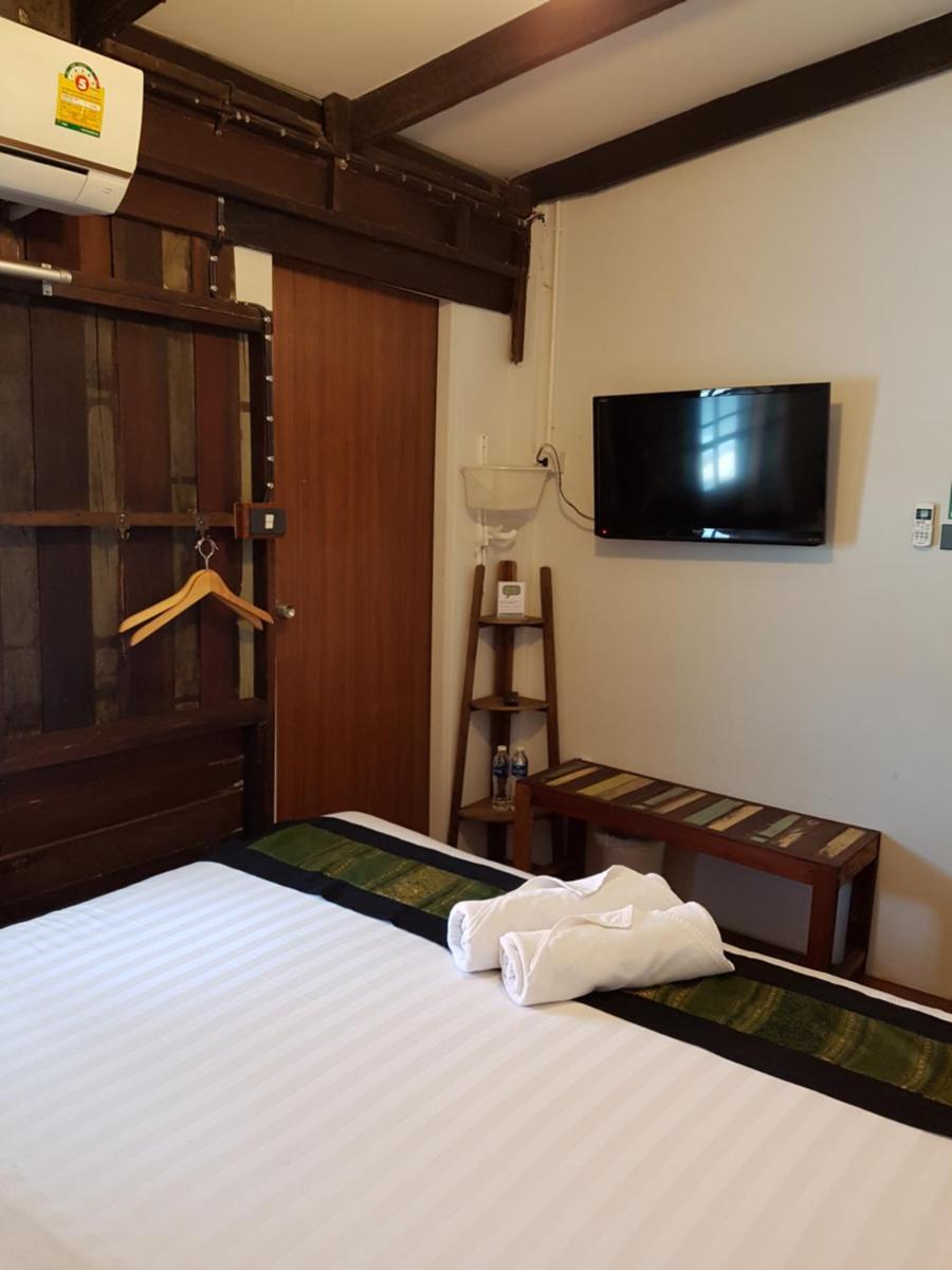 Niwas Ayutthaya - Housity