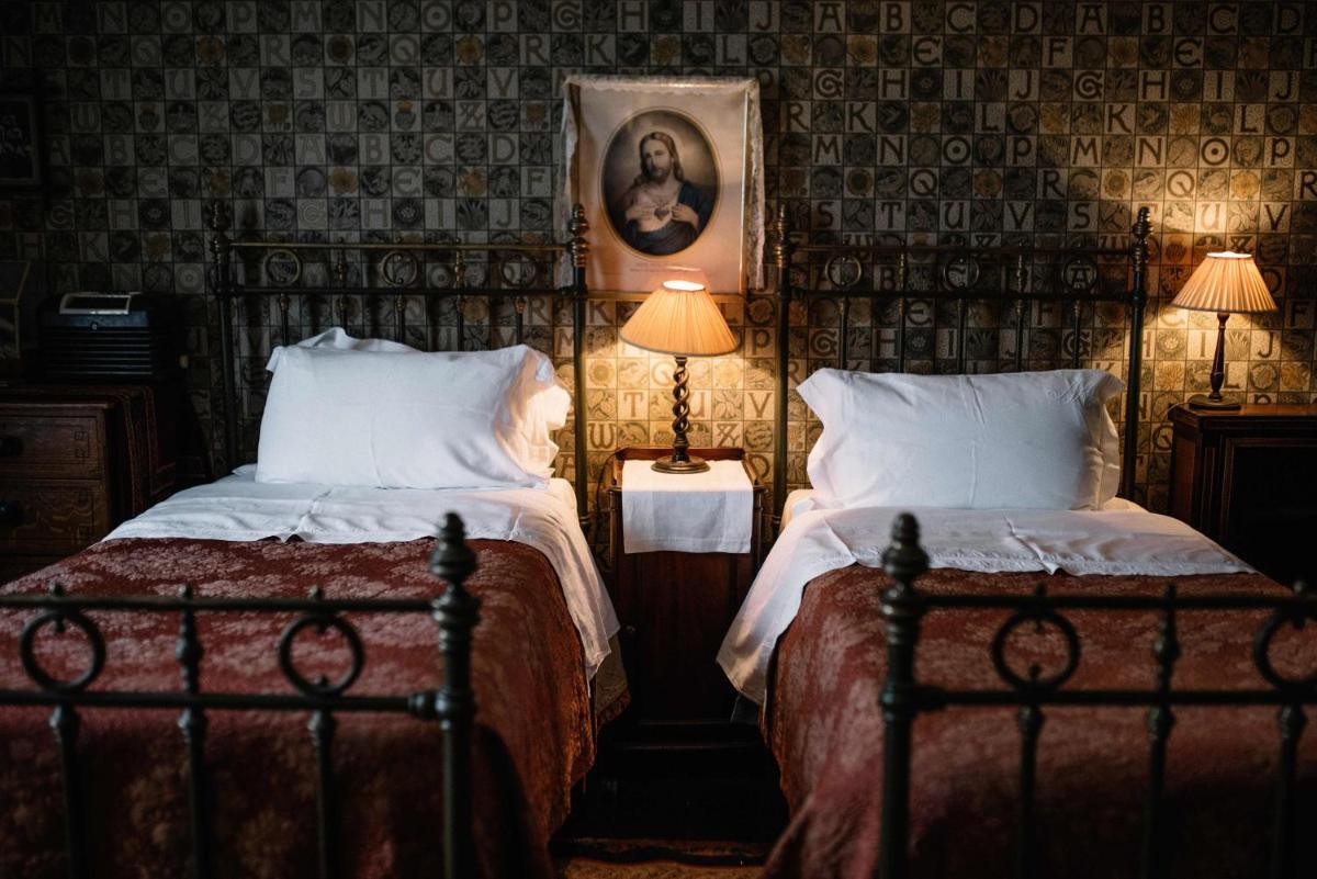 St Benedict - Victorian Bed and Breakfast - Housity