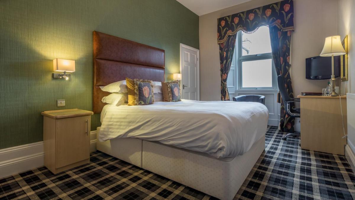 Hunday Manor Country House Hotel - Housity