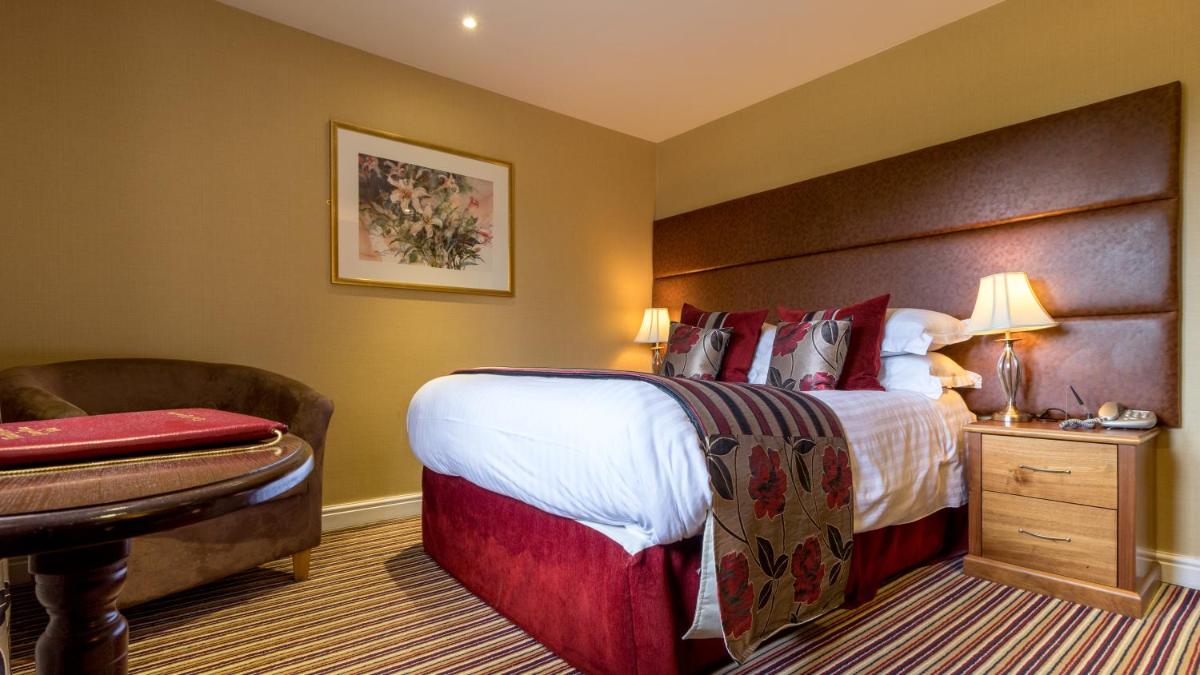 Hunday Manor Country House Hotel - Housity