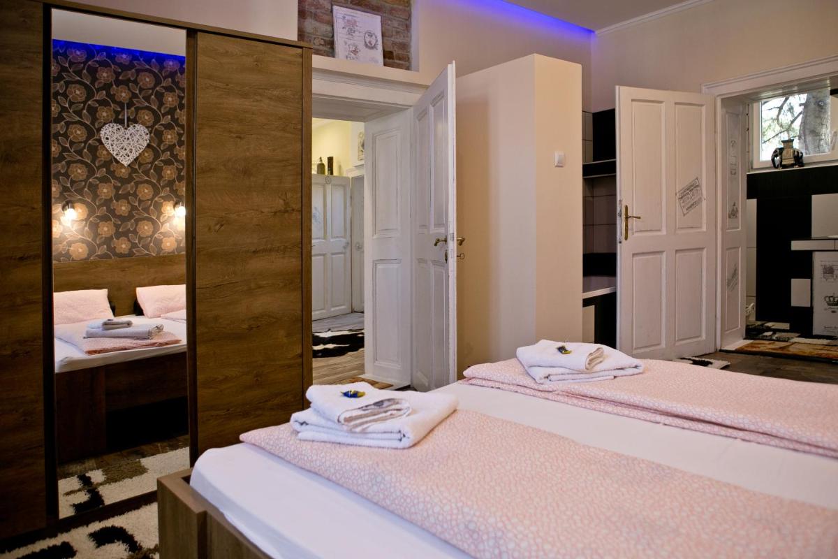 Gyulai 200 Éves Apartman - Housity