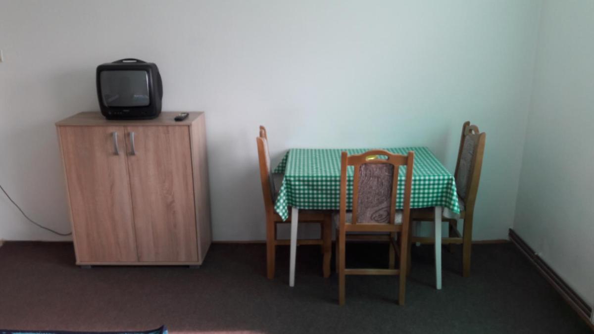 Mico NP Guest House - Housity