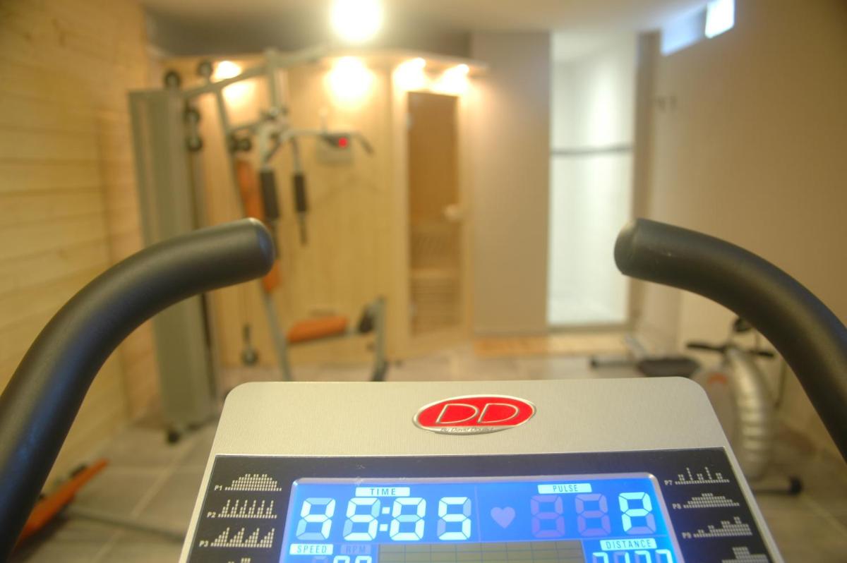 Salle ou équipements de sports de l'établissement Logis Hôtel Château De Palaja