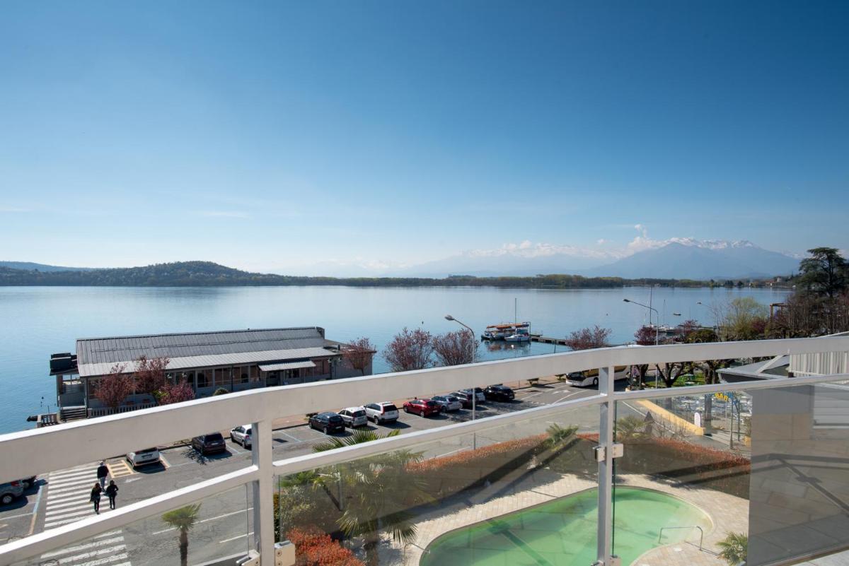 Hotel Royal - Housity