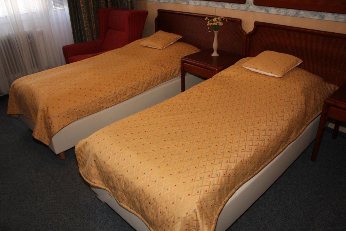 Hotel Alfacentrum - Housity