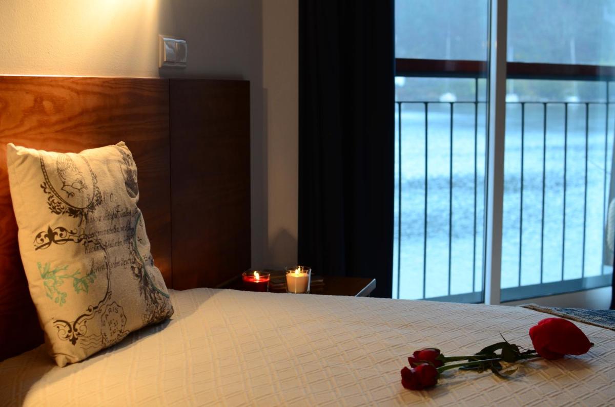 Praia das Rocas Bungalows - Housity