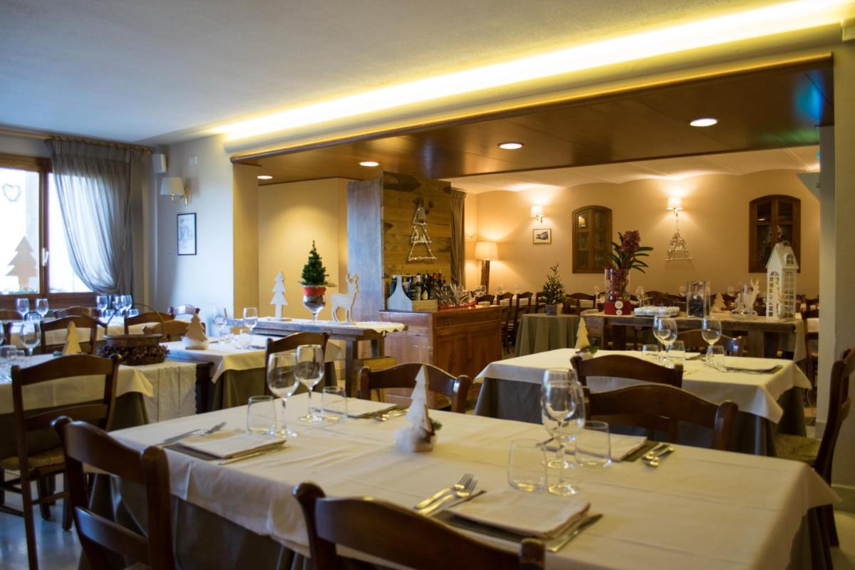 Albergo Ristorante Gallo - Housity