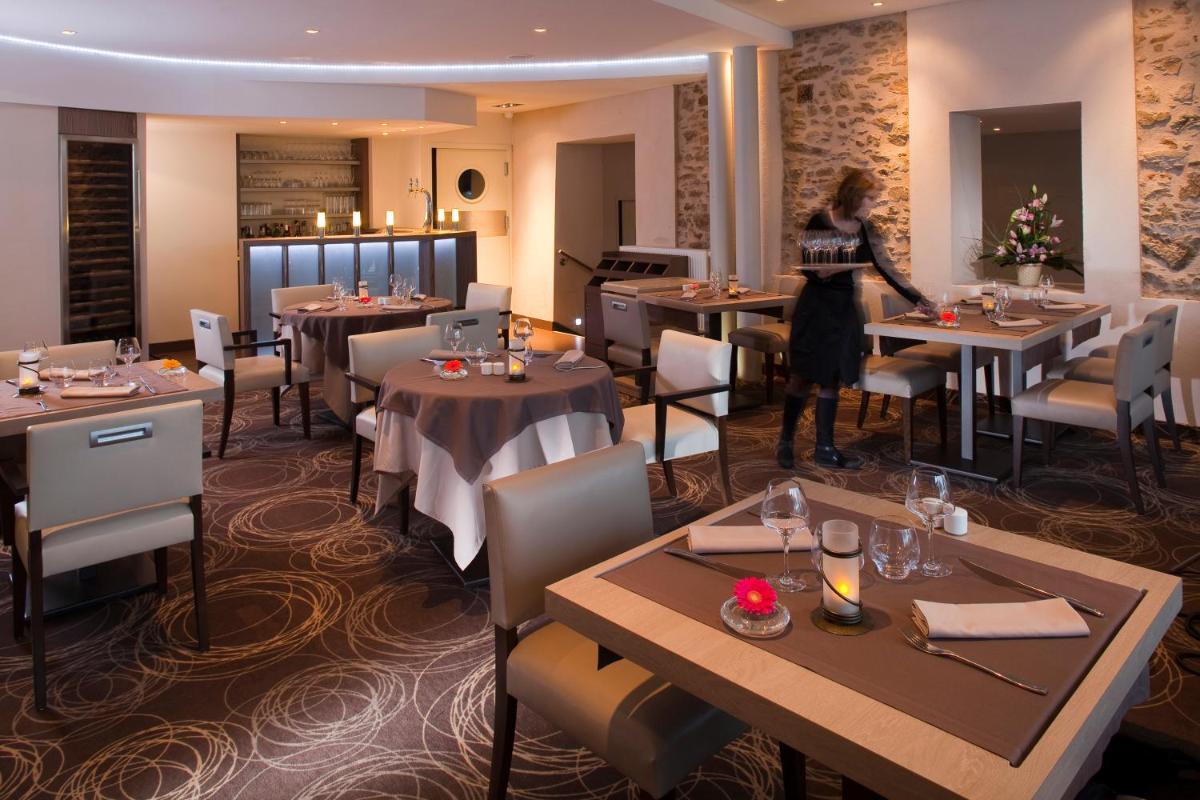 Logis Le Relais Saint Jacques - Housity