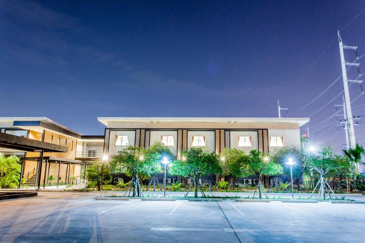 Morino Hotel Si Racha - Housity