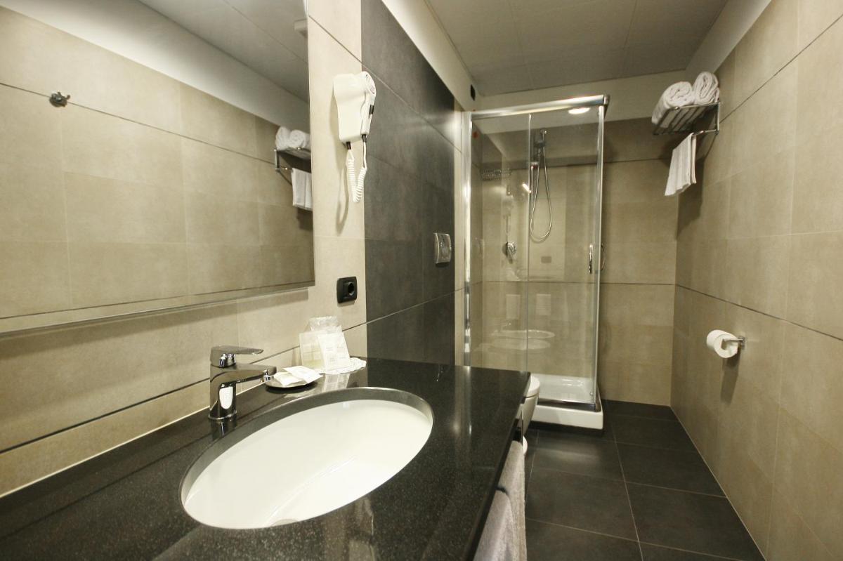 Guest House Residence - Hizvo