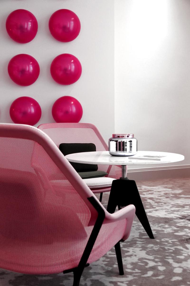 Coin salon dans l'établissement Yndo Hôtel