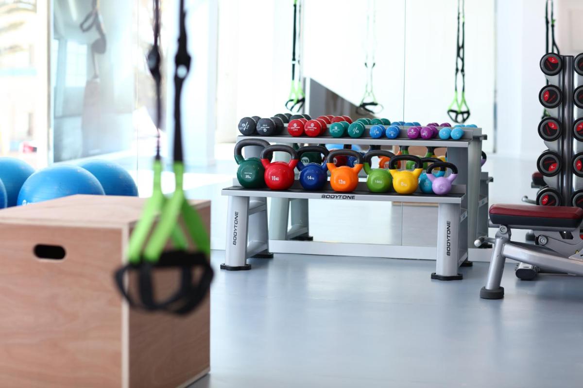 Gimnasio o instalaciones de fitness de Iberostar Waves Playa de Muro
