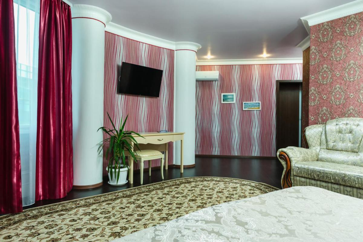 Suitetrails - naDobu Hotel Roshe