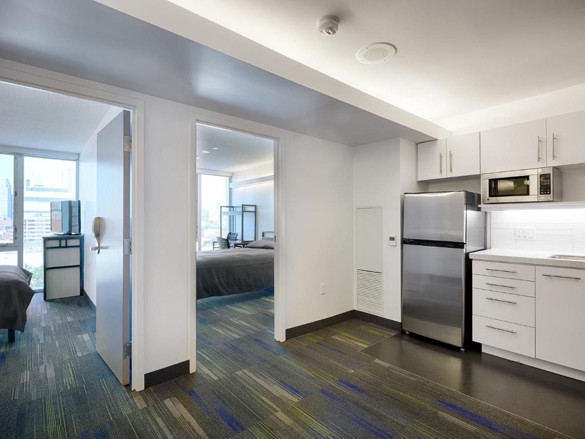 Residence & Conference Centre - Toronto Downtown - Housity
