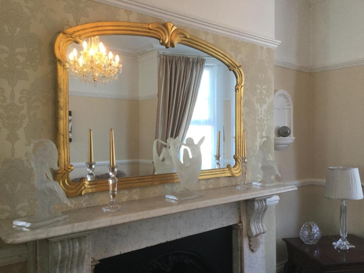 Clare House - Housity