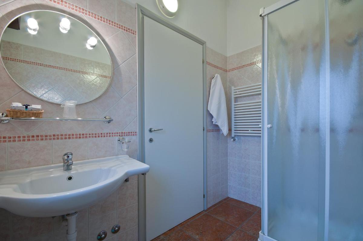 Suitetrails - Hotel Blue Ribbon