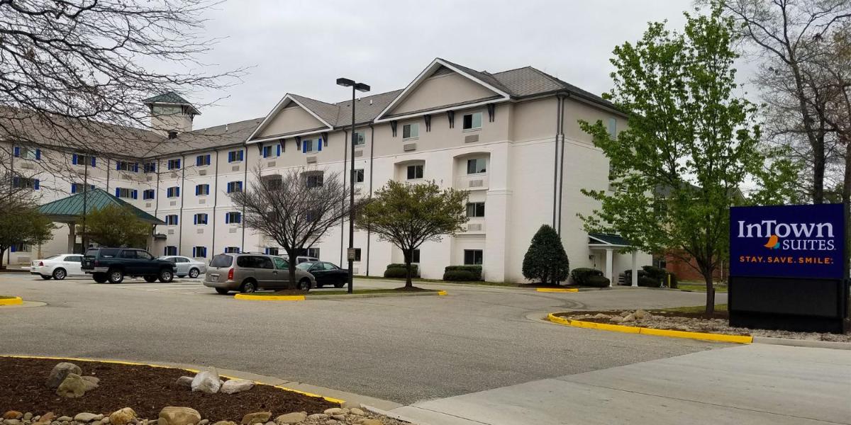 InTown Suites Extended Stay Newport News VA - I-64 - Housity