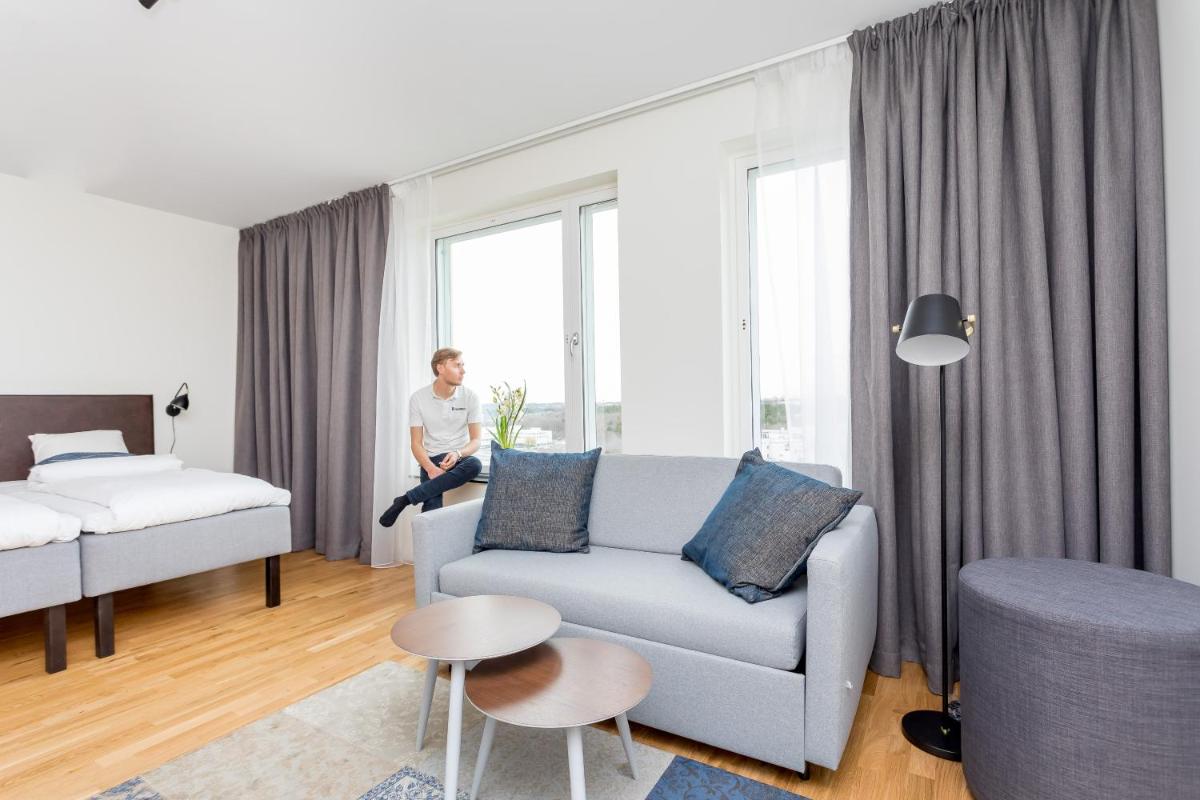 ApartDirect Älvsjö - Housity
