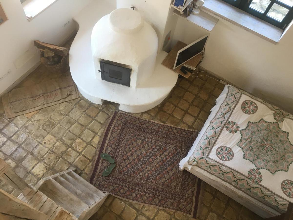Henye holiday homes - Housity