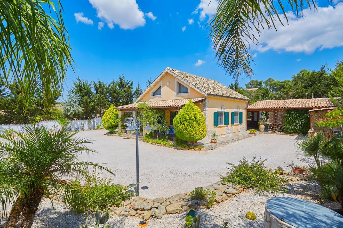 Partanna holiday house - Housity