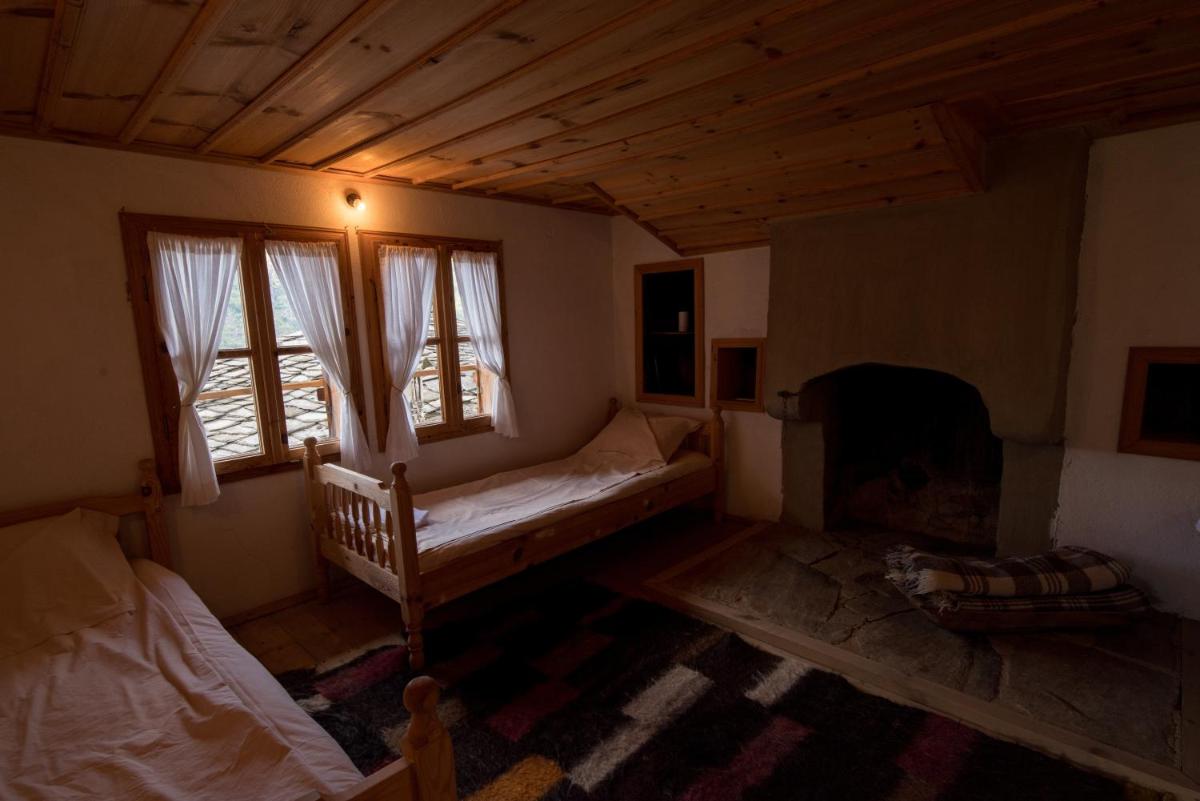 Q.pova house - Housity