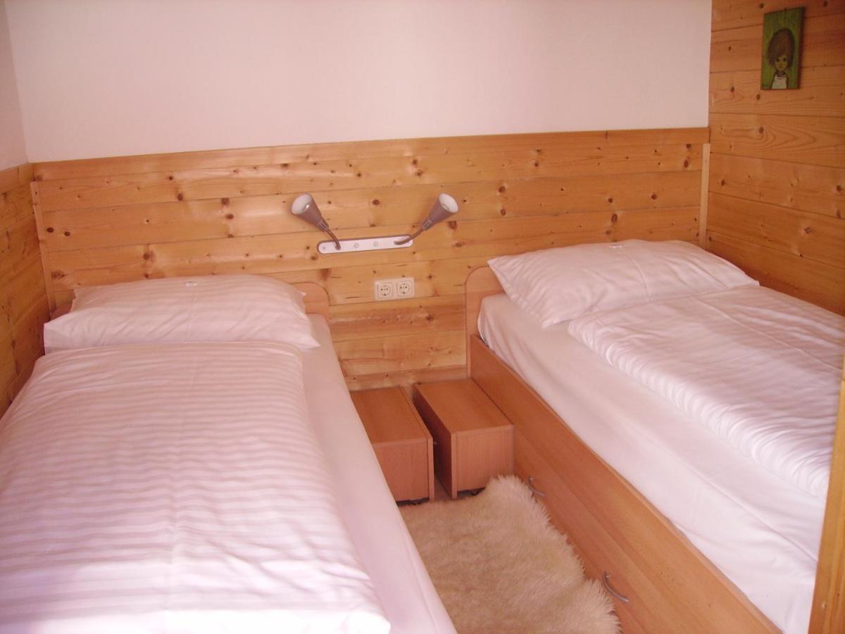 Wolfs Revier - Housity