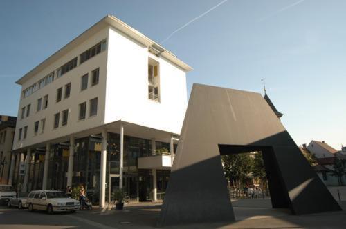 Hotel MARIOTTO am Burghof - Housity
