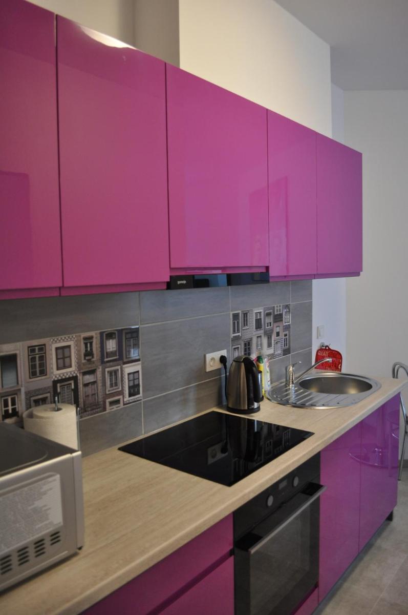 Pop Art Apartments - Housity