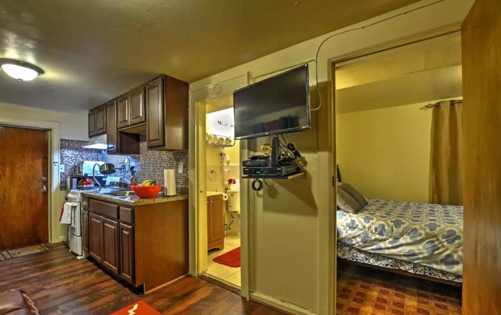 Two Bedroom Apartment - North East Bronx - Housity