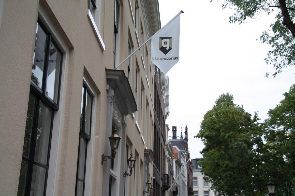 B&B Gregorius - Housity