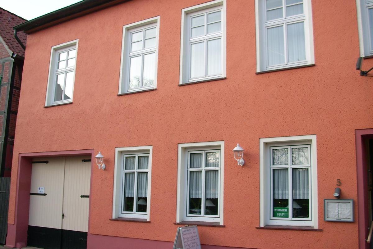 Hotel Bürgerstube - Housity