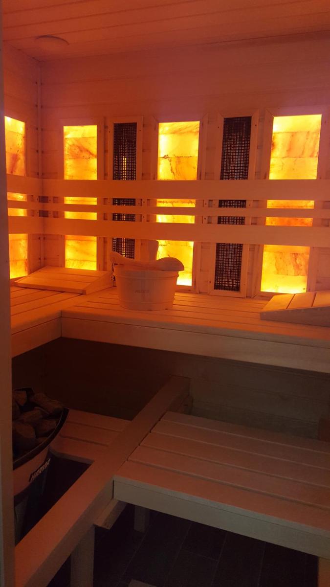 Edit Villa - Housity