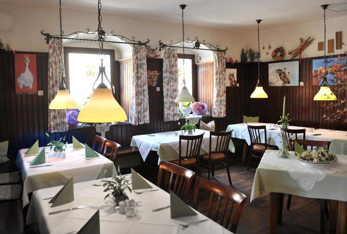 Hotel Grüner Baum - Housity