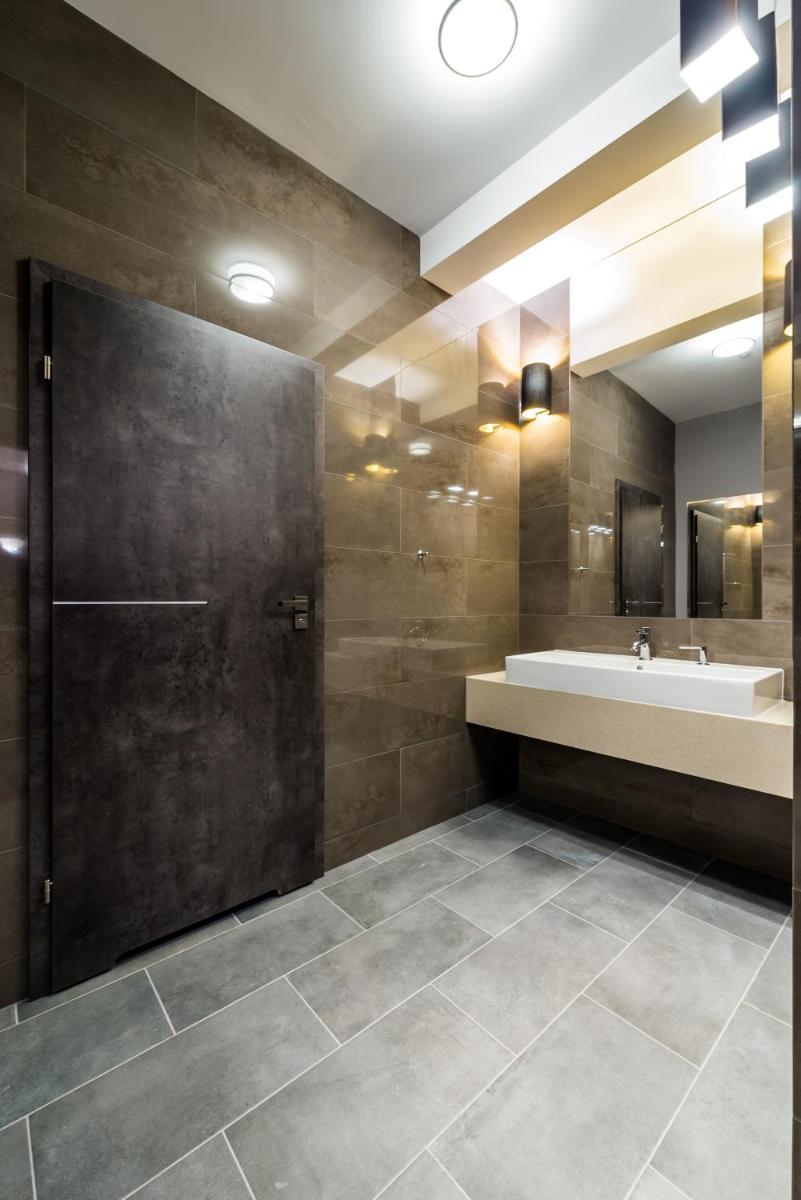 Hotel Wodnik - Housity