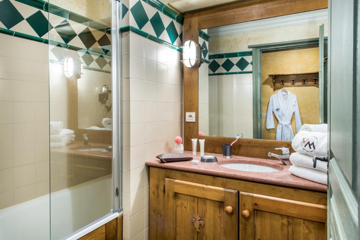 Salle de bains dans l'établissement Résidences Village Montana by Les Etincelles
