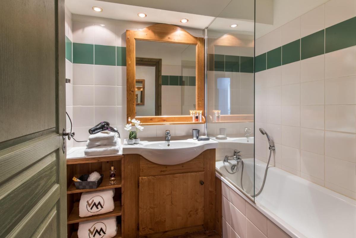 Salle de bains dans l'établissement Résidences Village Montana by Les Etincelles