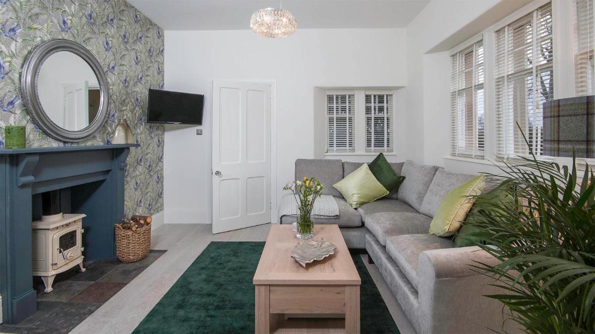 Firlands Lodge - Housity