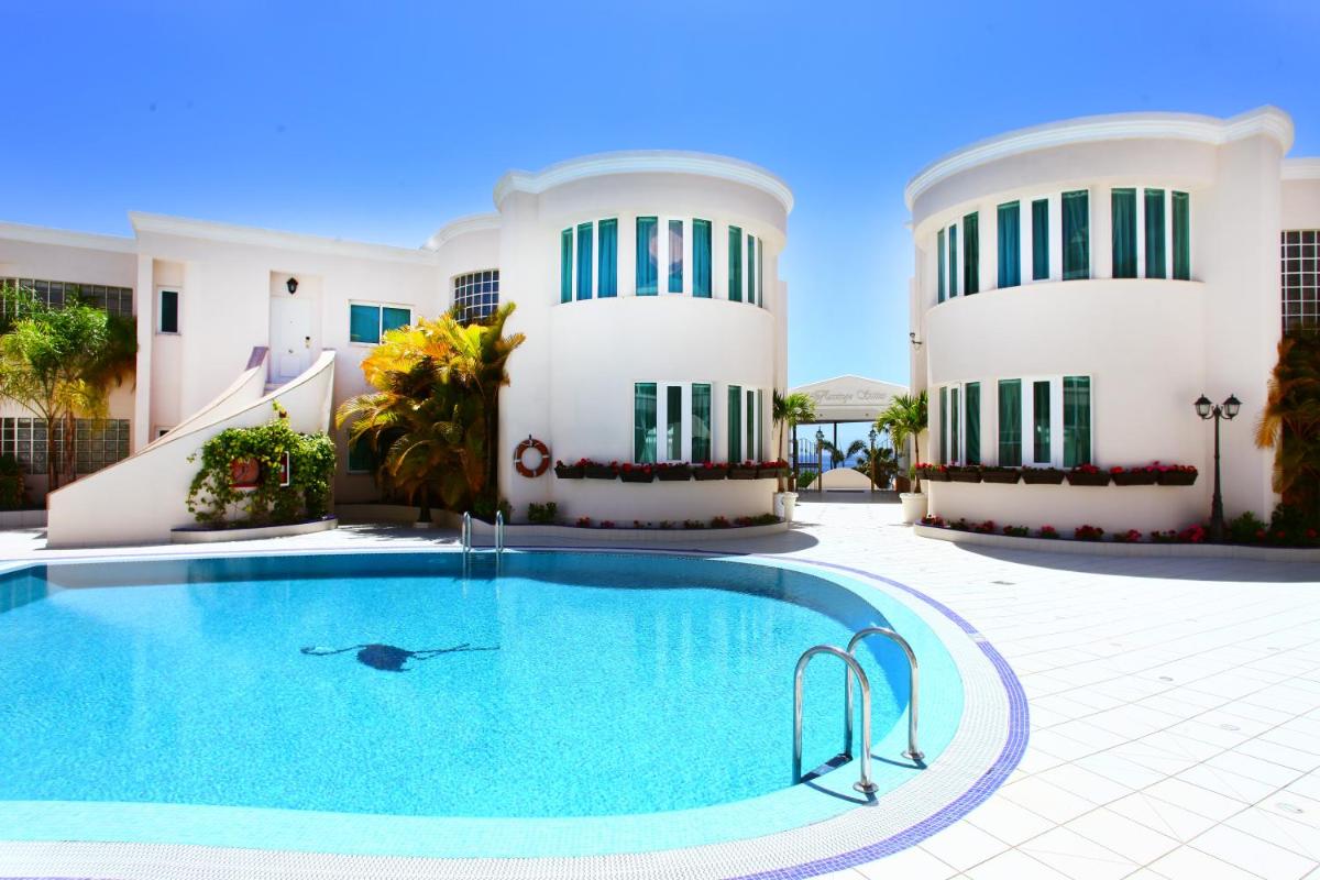 Piscina en o cerca de Flamingo Suites Boutique Hotel