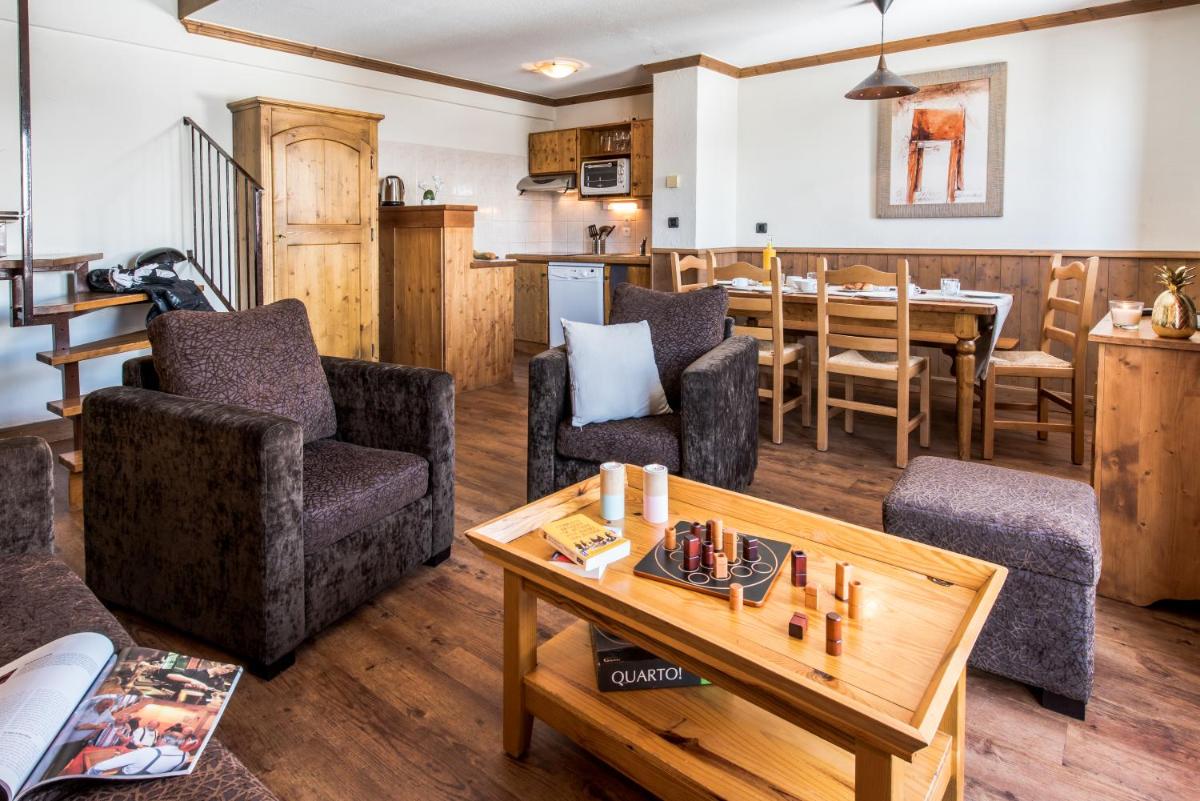 Cuisine ou kitchenette dans l'établissement Résidences Village Montana by Les Etincelles