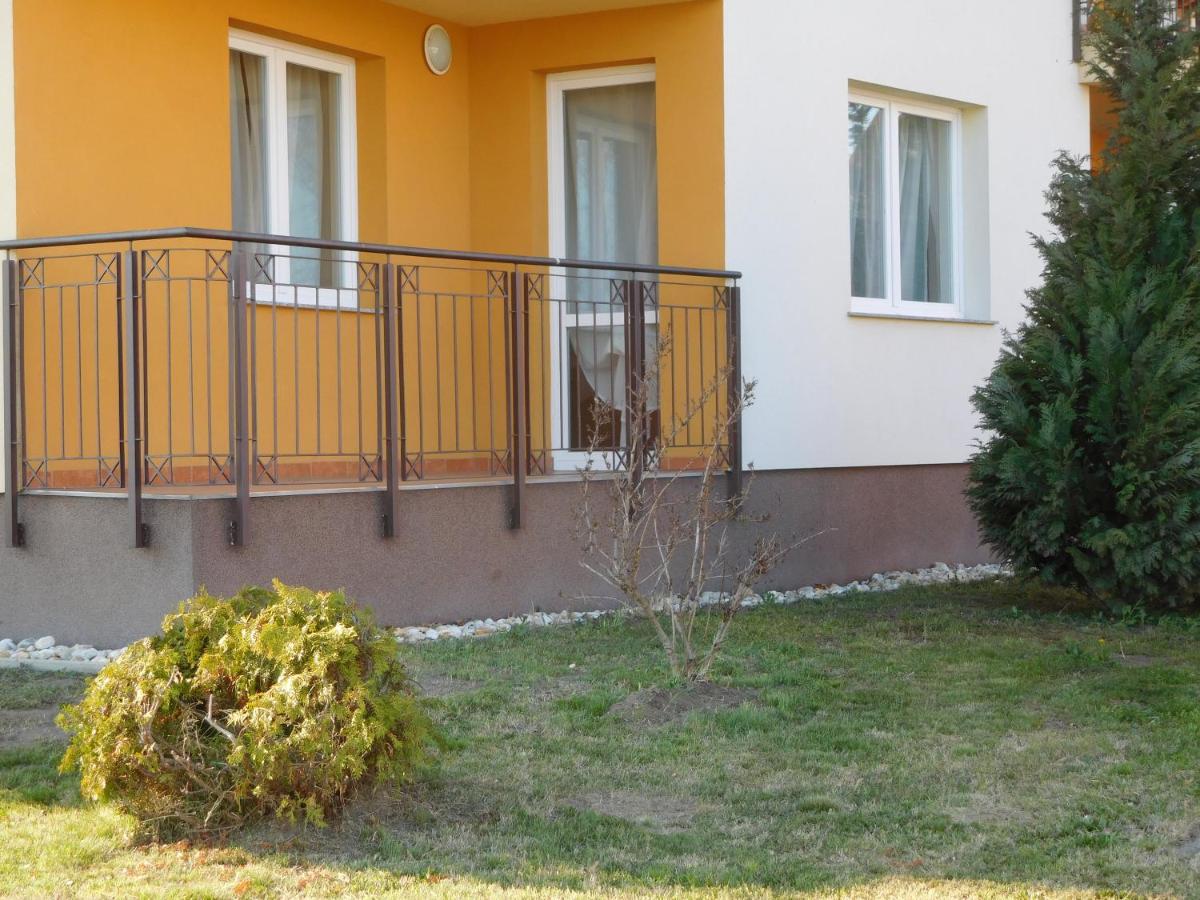 Jade Apartment - Housity