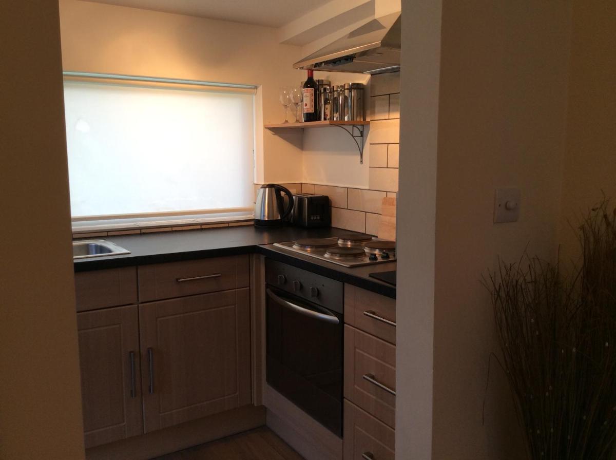 Parkview Apartments - Housity