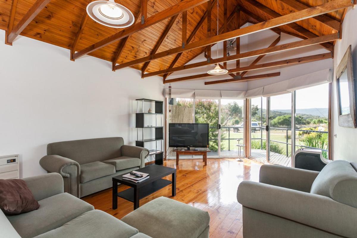 A River Bed Cottage - Housity