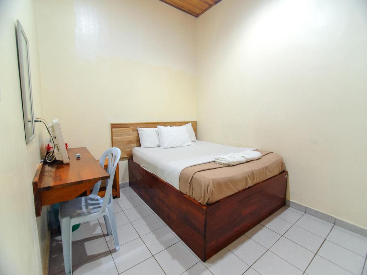 Y&Z Hotel - Housity