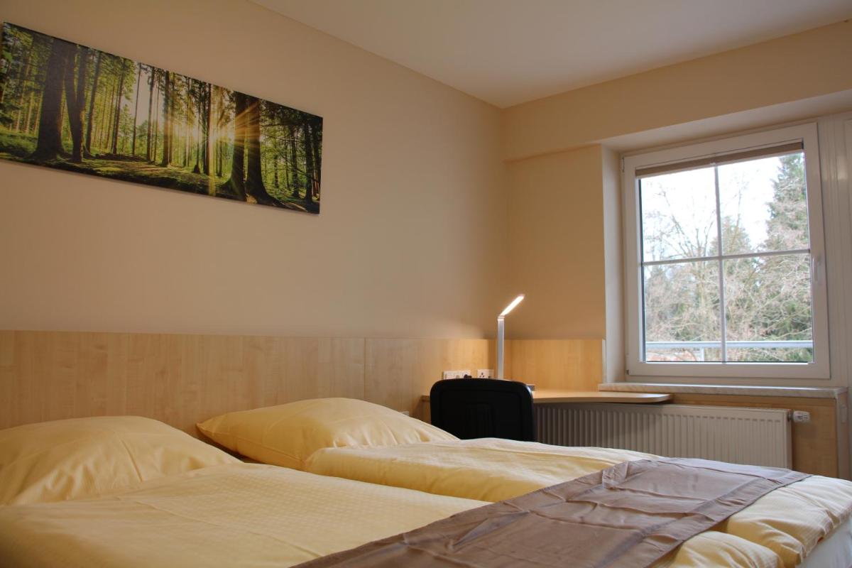 Pension Am Ziegelwall - Housity