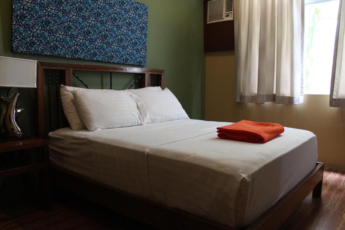 Suitetrails - Purple Tree Bed & Breakfast
