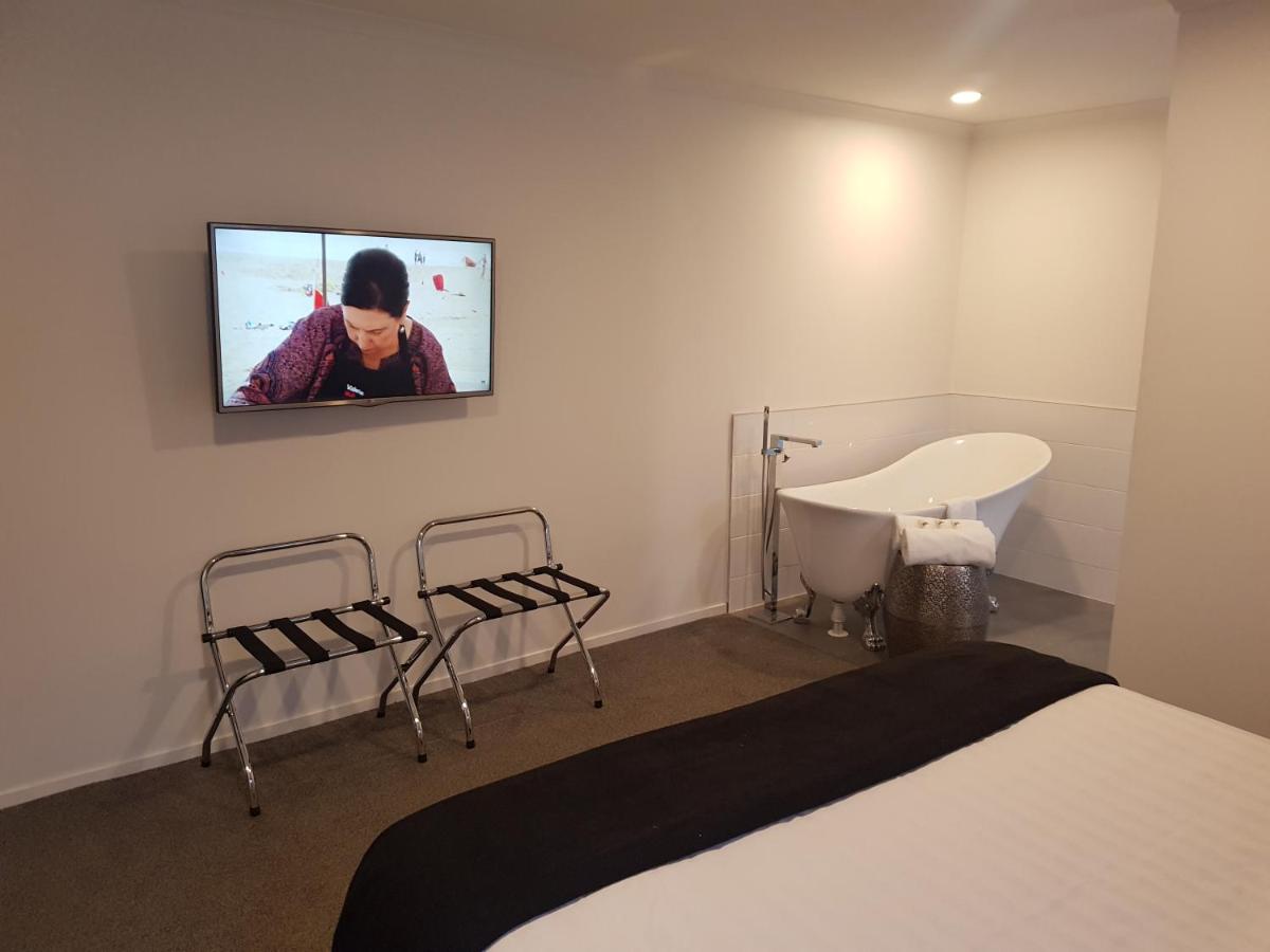 Suitetrails - Trendy Bungalow in the Heart of Rotorua