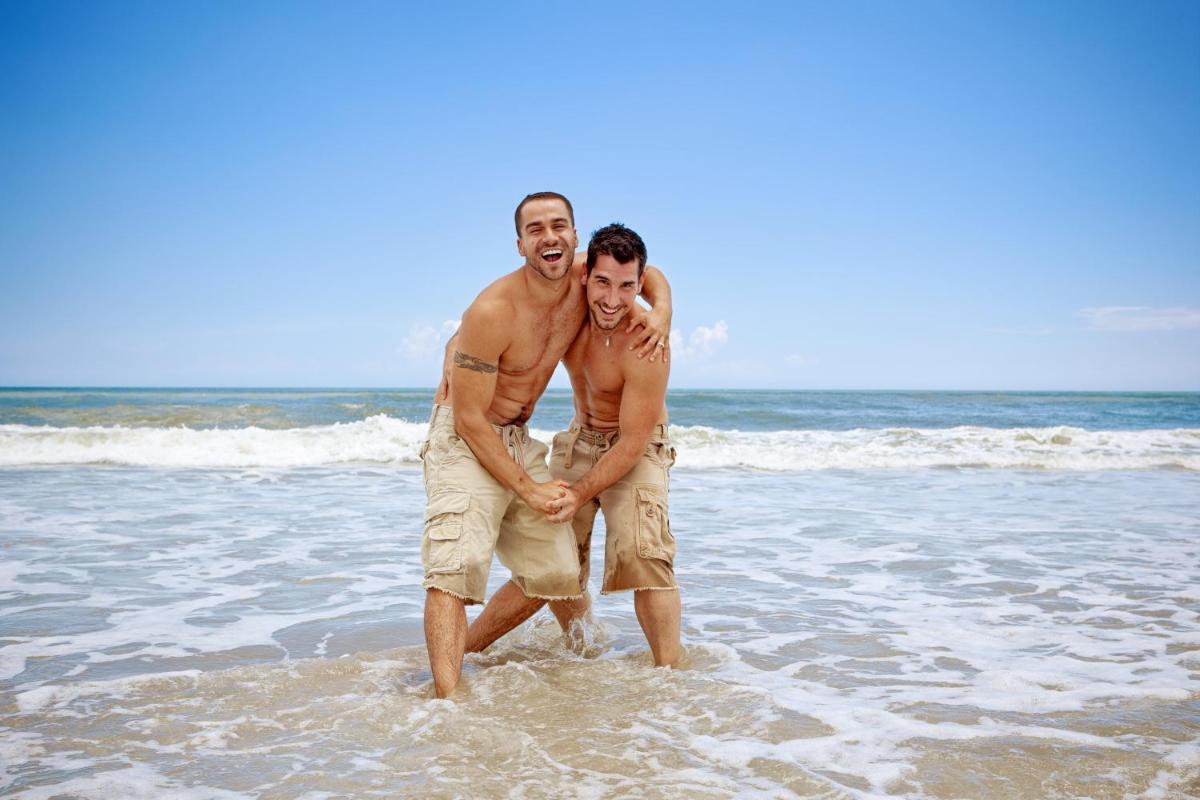 Clientes alojados en Hotel Ritual Torremolinos- Adults Only