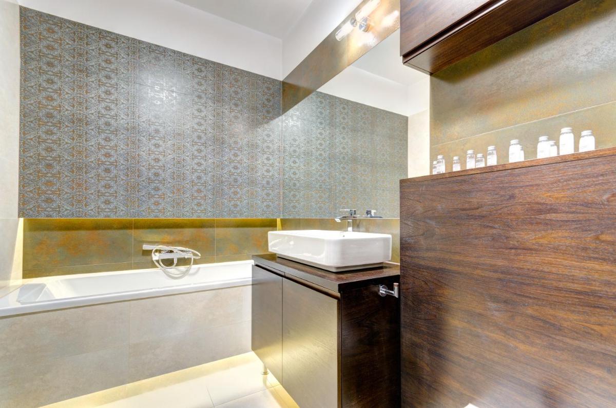 Apartments Old Town Szafarnia & by Noclegi Renters - Housity